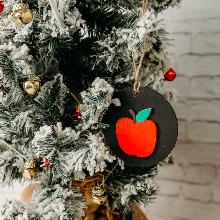 Apple Tag/Ornament