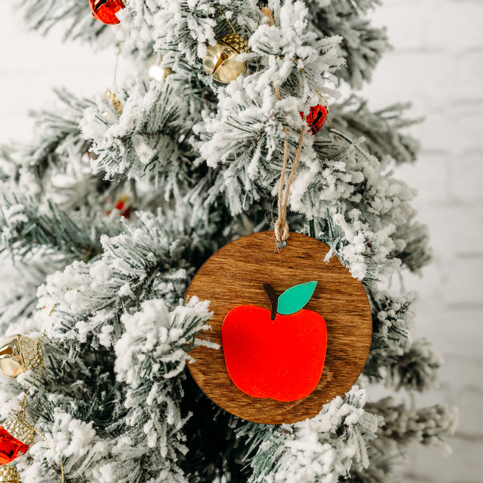 Apple Tag/Ornament